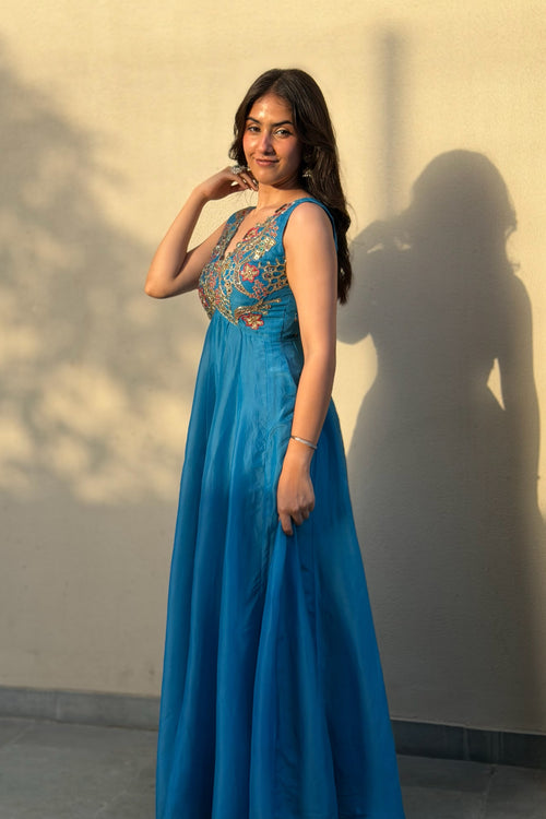 Aari Scalloped Anarkali Set — Zari Hand-Embroidered Habotai Silk & Organza Dupatta in Cerulean Blue