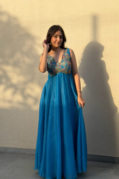 Aari Scalloped Anarkali Set — Zari Hand-Embroidered Habotai Silk & Organza Dupatta in Cerulean Blue