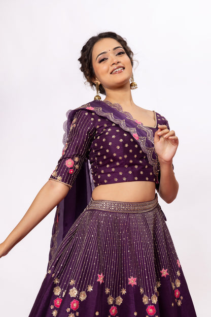 The Roshan Fizaa Lehenga Set Sitarah